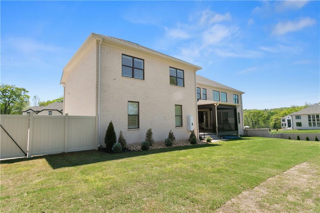 2989 Waterford Drive