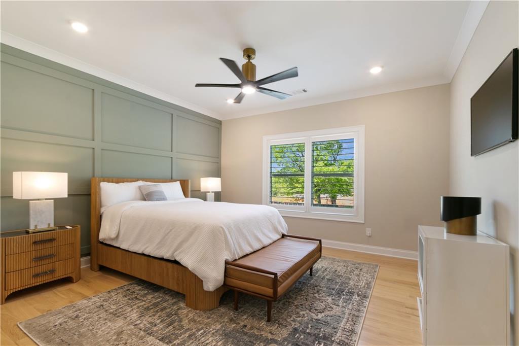 2989 Waterford Drive