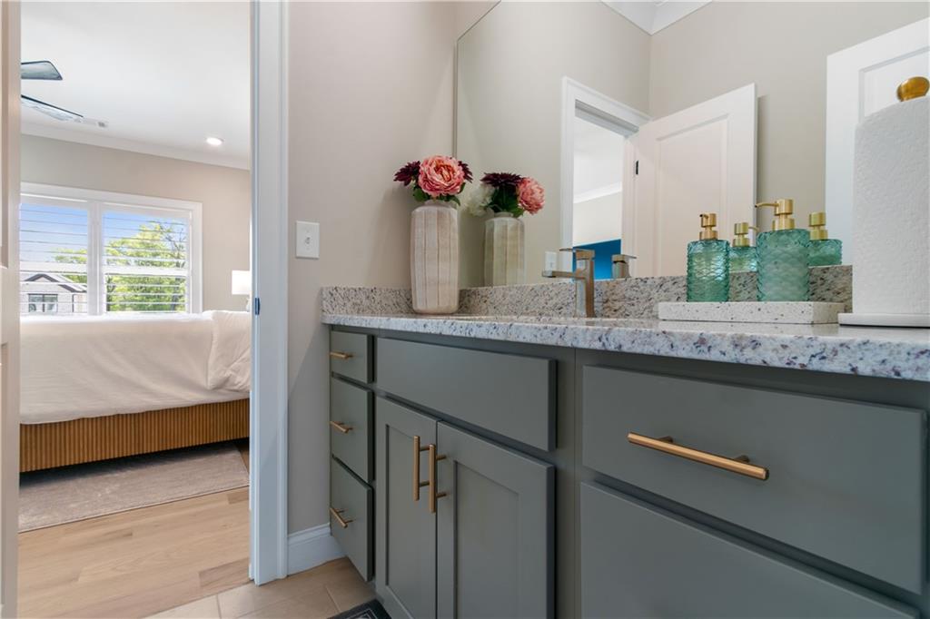 2989 Waterford Drive