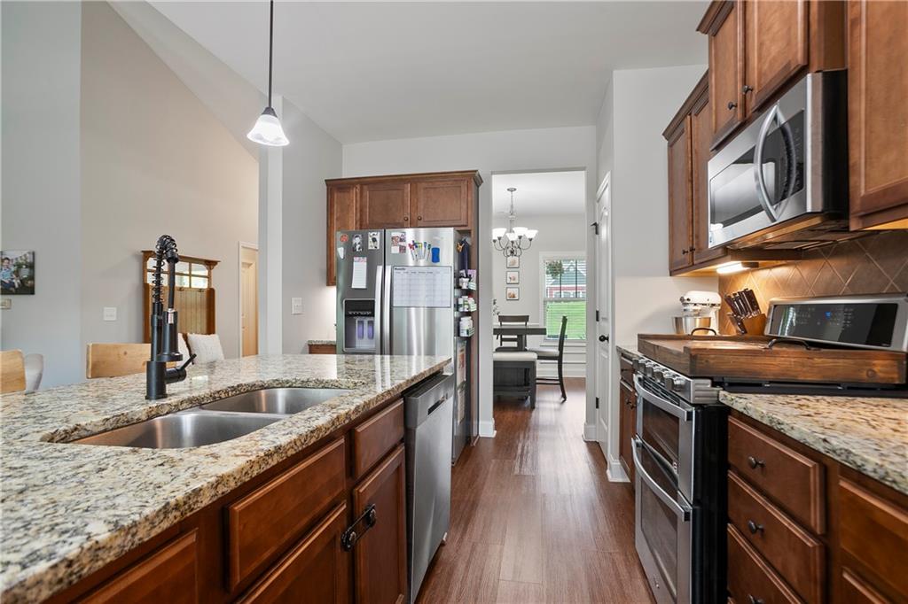 184 Henderson Ridge Drive