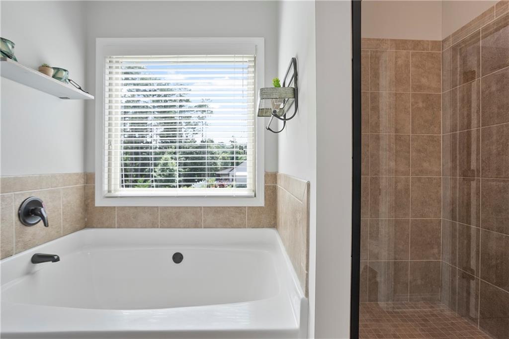 184 Henderson Ridge Drive