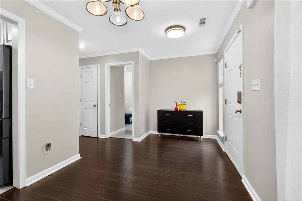 6393 hawthrone Terrace