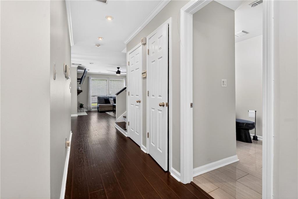 6393 hawthrone Terrace