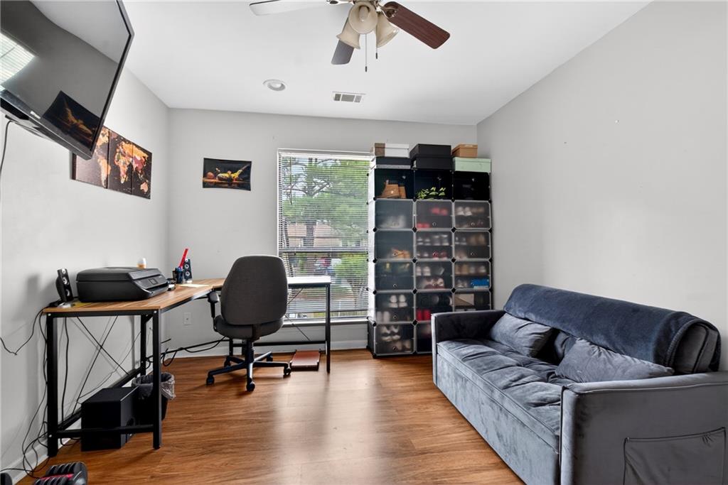 6393 hawthrone Terrace