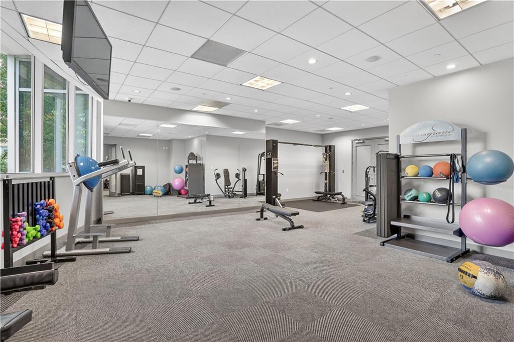 3338 Peachtree Road Unit 501