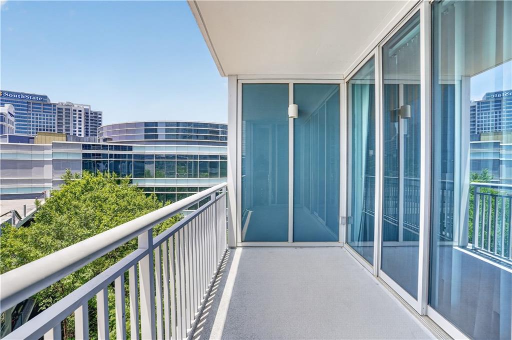 3338 Peachtree Road Unit 501