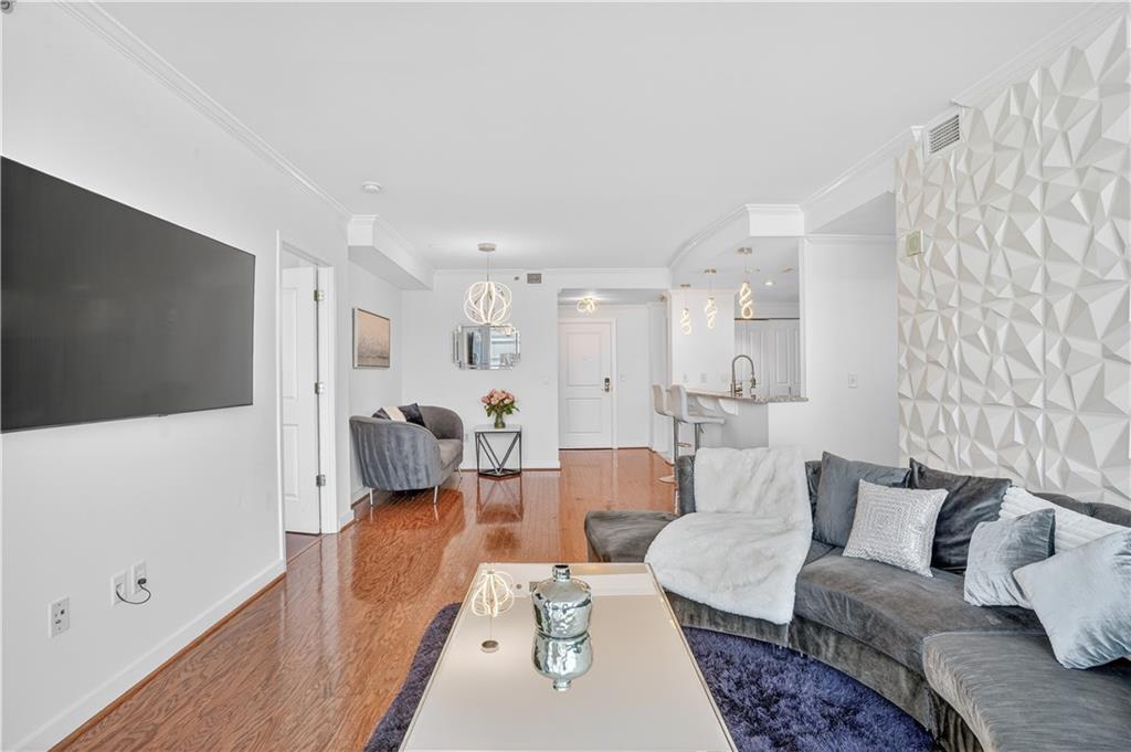 3338 Peachtree Road Unit 501
