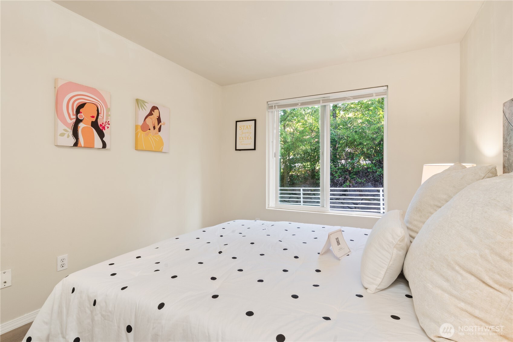 6557 SE Cougar Mountain Way Unit: 3