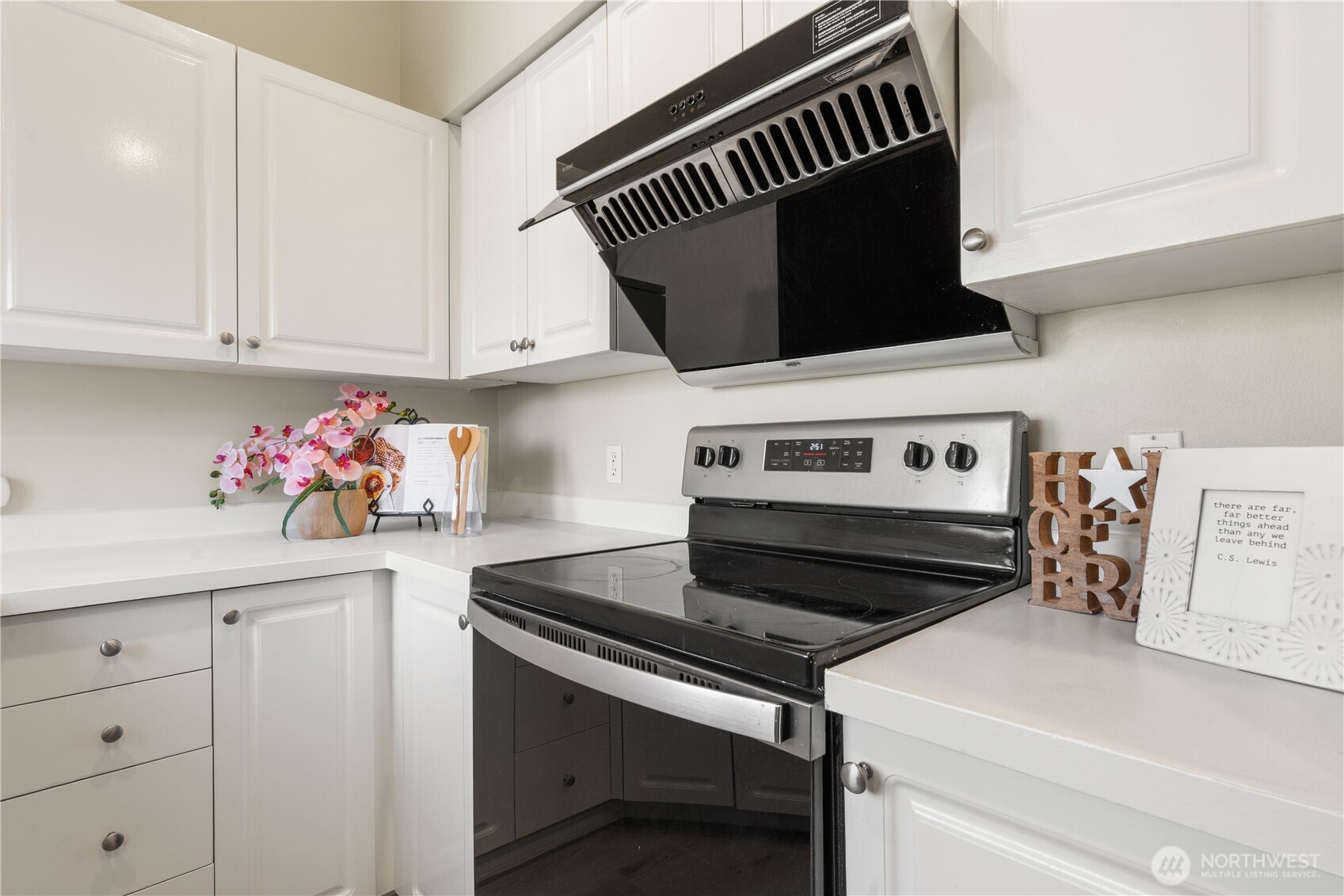 6557 SE Cougar Mountain Way Unit: 3