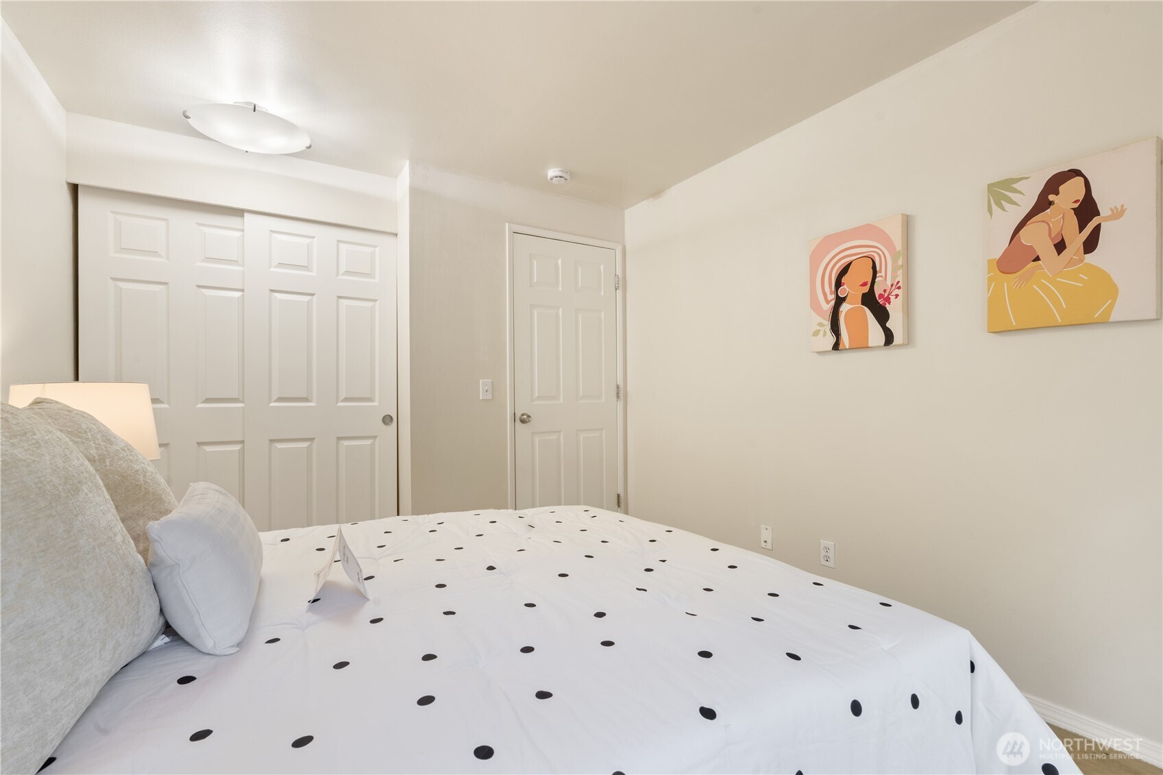 6557 SE Cougar Mountain Way Unit: 3