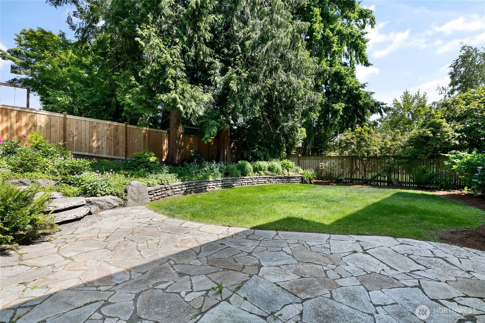 620 167th Avenue NE