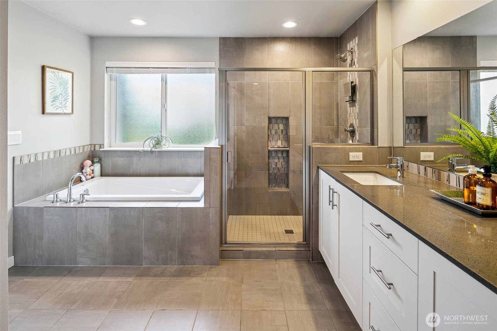 1325 Seattle Hill Road Unit: G1