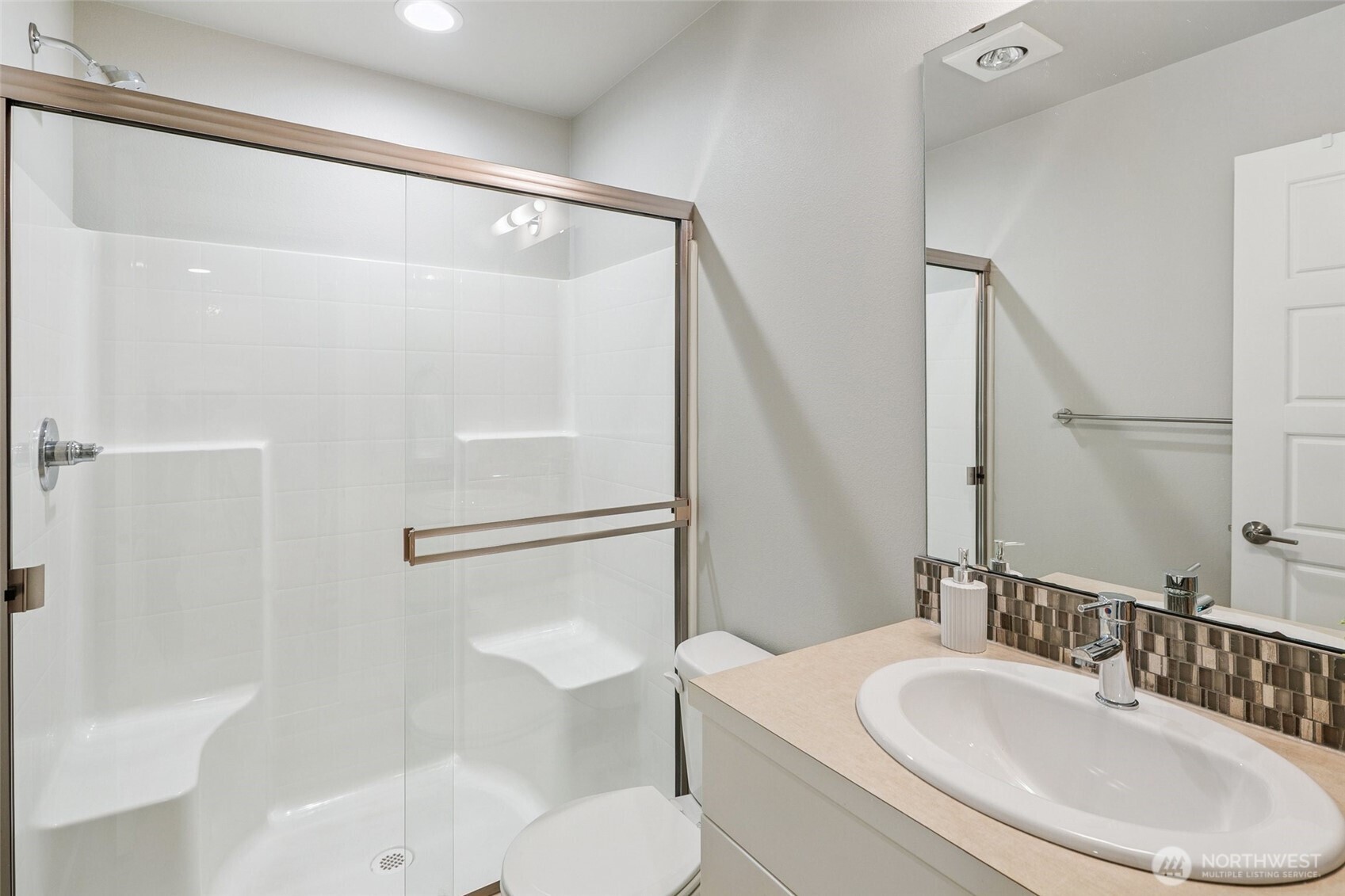 1325 Seattle Hill Road Unit: G1