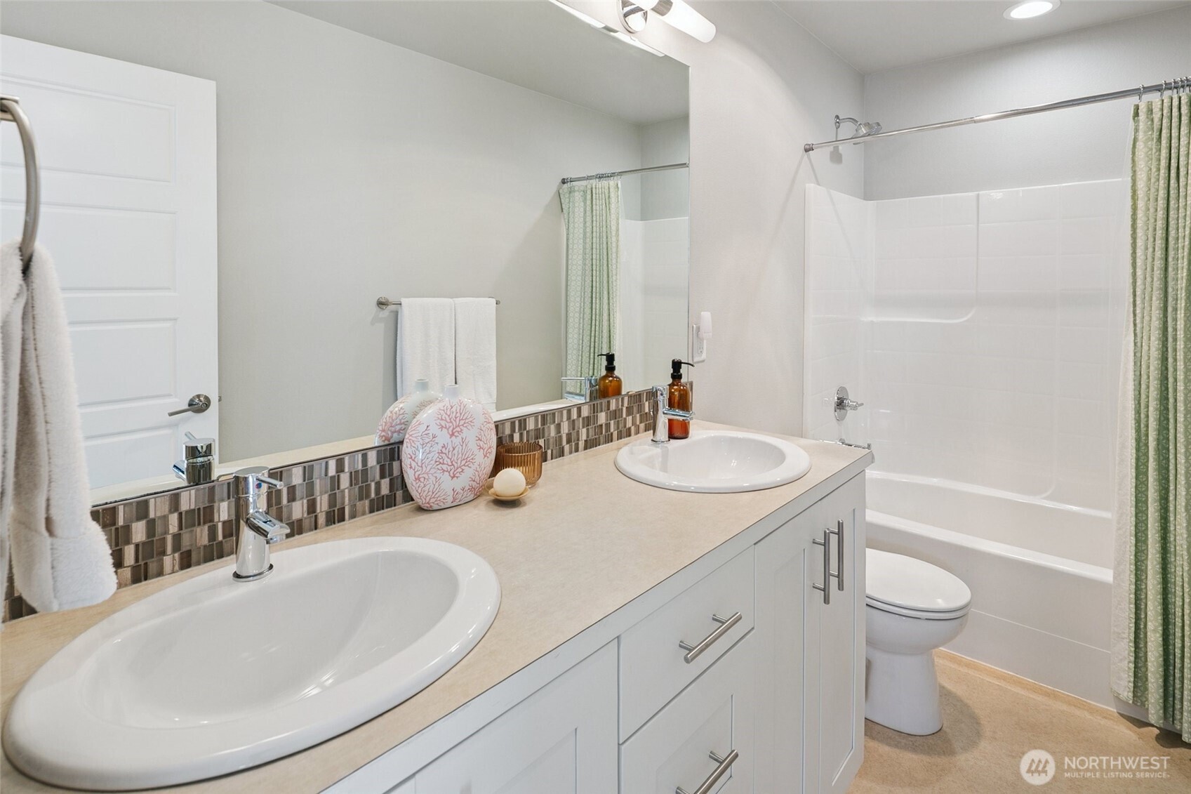 1325 Seattle Hill Road Unit: G1