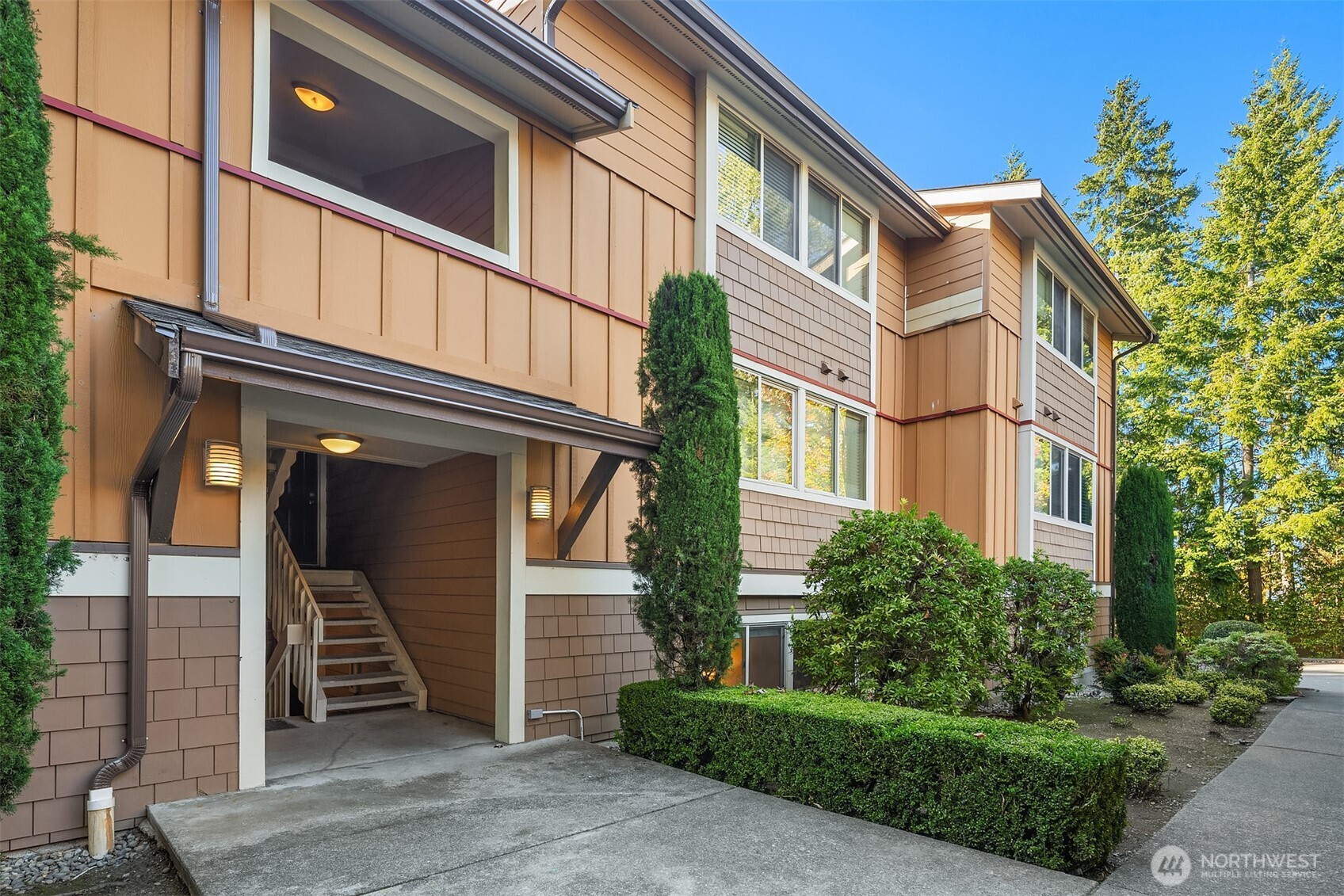 8240 126th Avenue NE Unit: A104