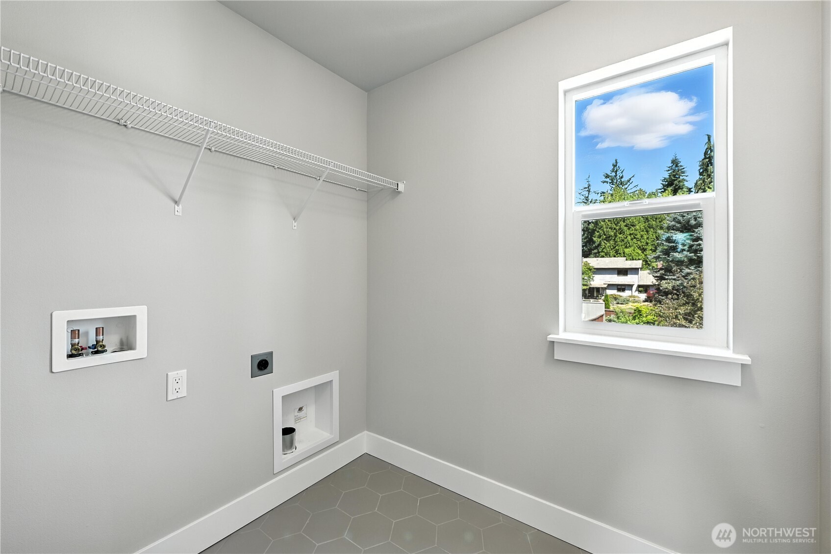 10 Meridian Avenue SE Unit: CR 09