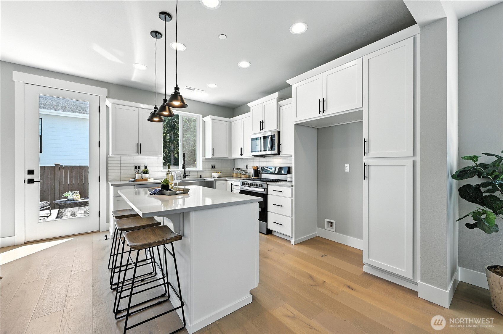 10 Meridian Avenue SE Unit: CR 09