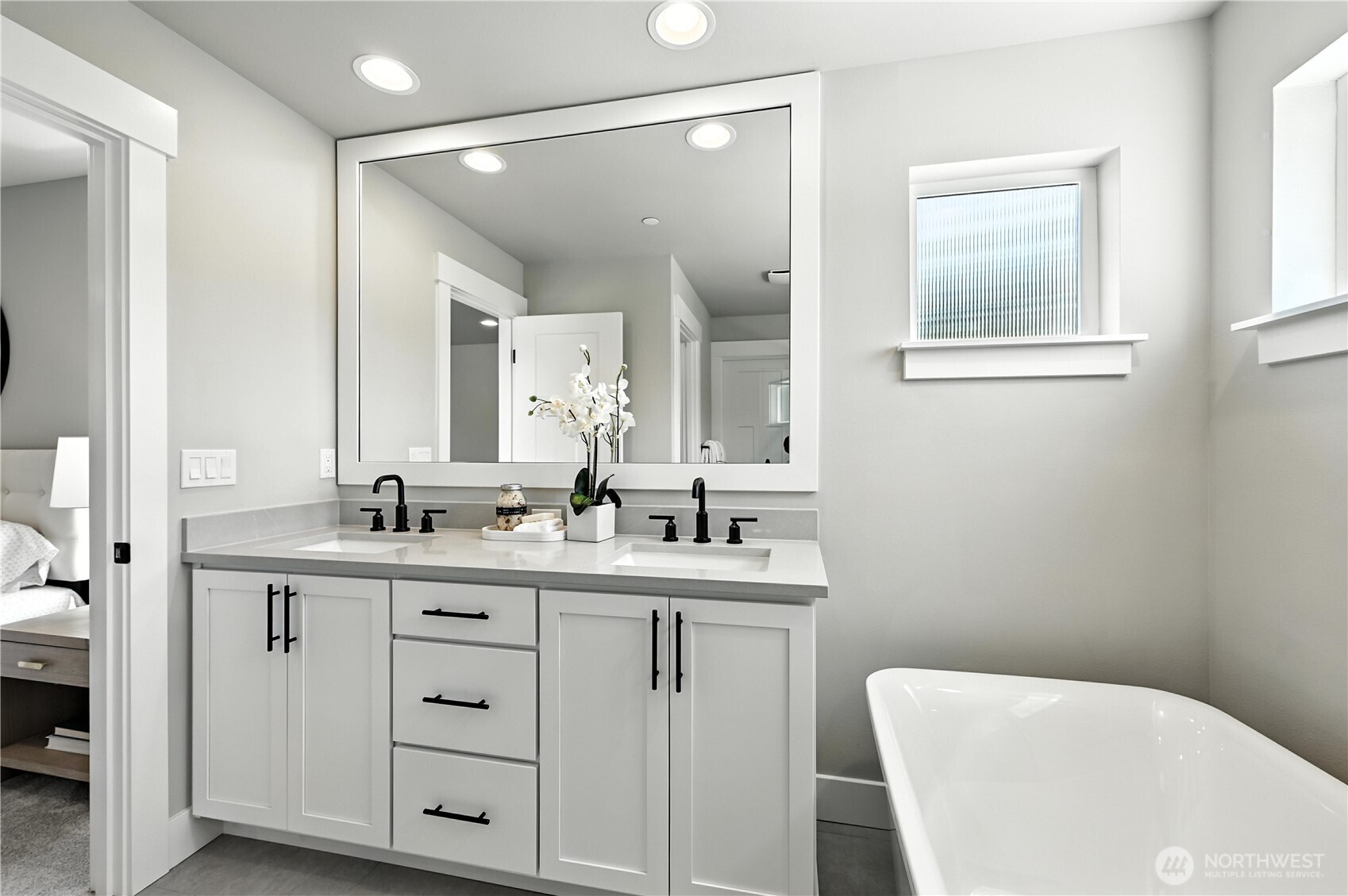 10 Meridian Avenue SE Unit: CR 09