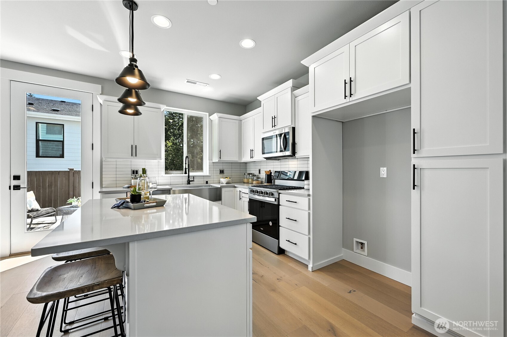 10 Meridian Avenue SE Unit: CR 09