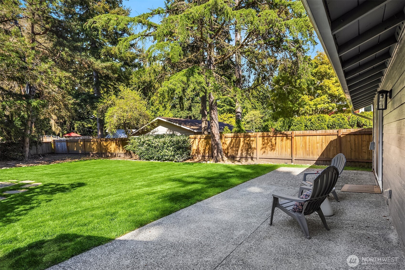 14714 NE 10th Street