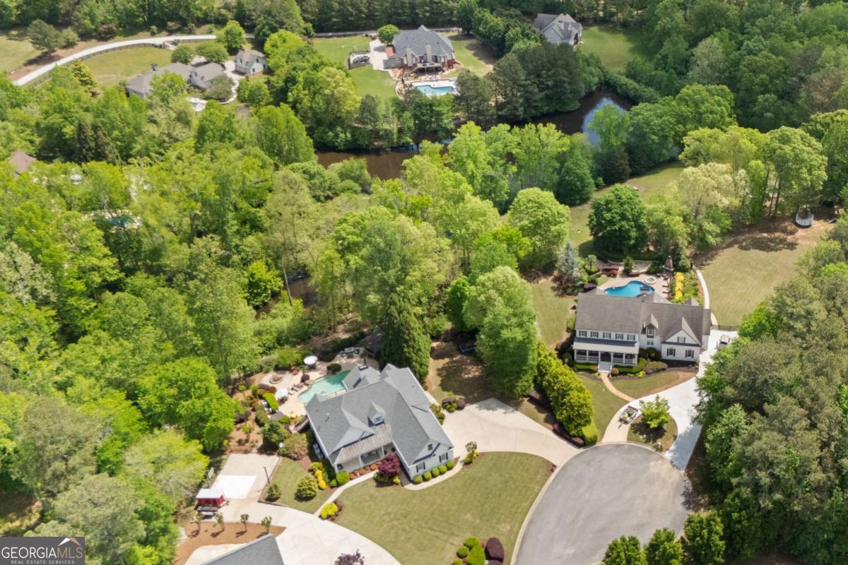 109 Hawks Bend