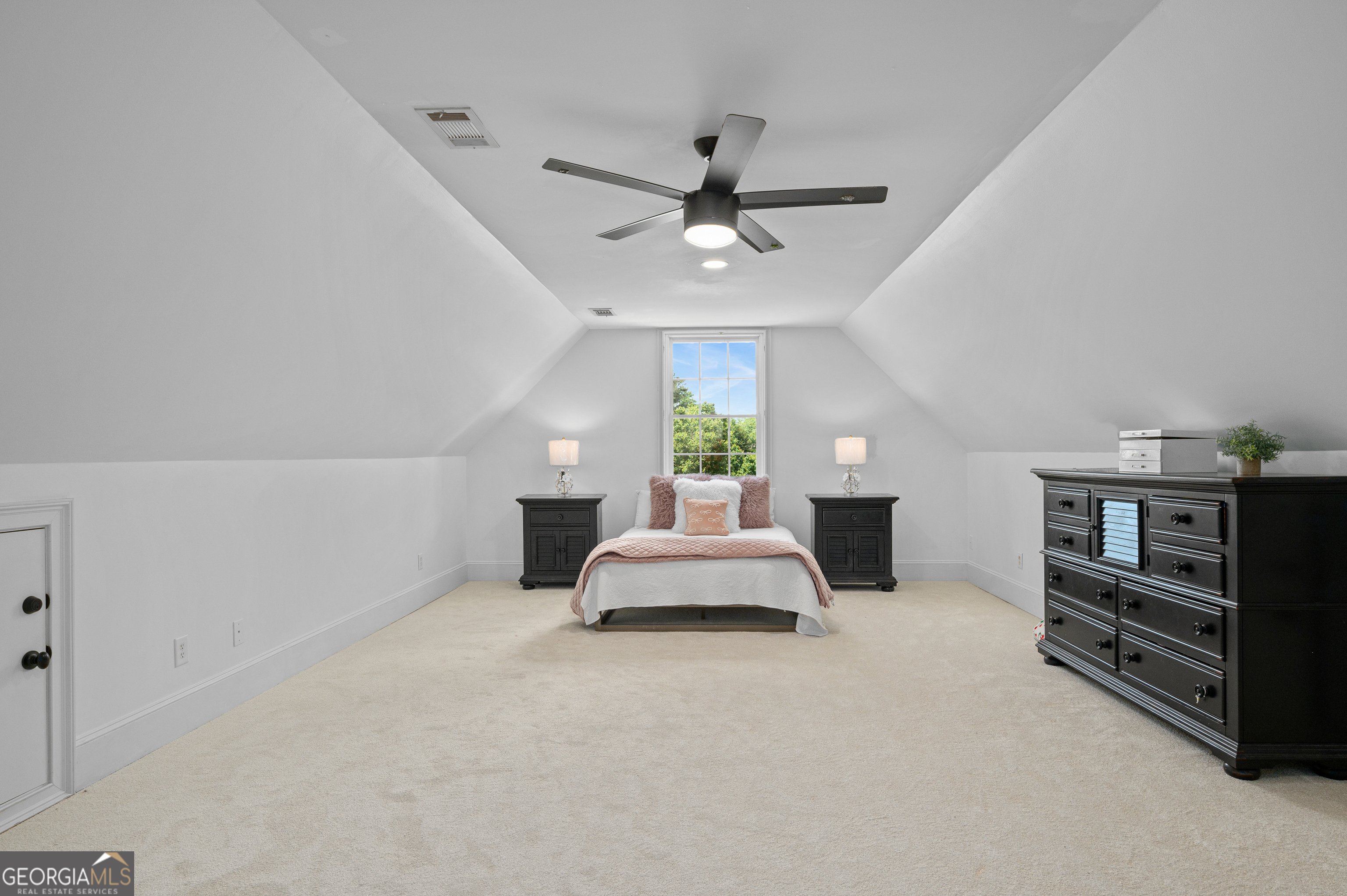 109 Hawks Bend