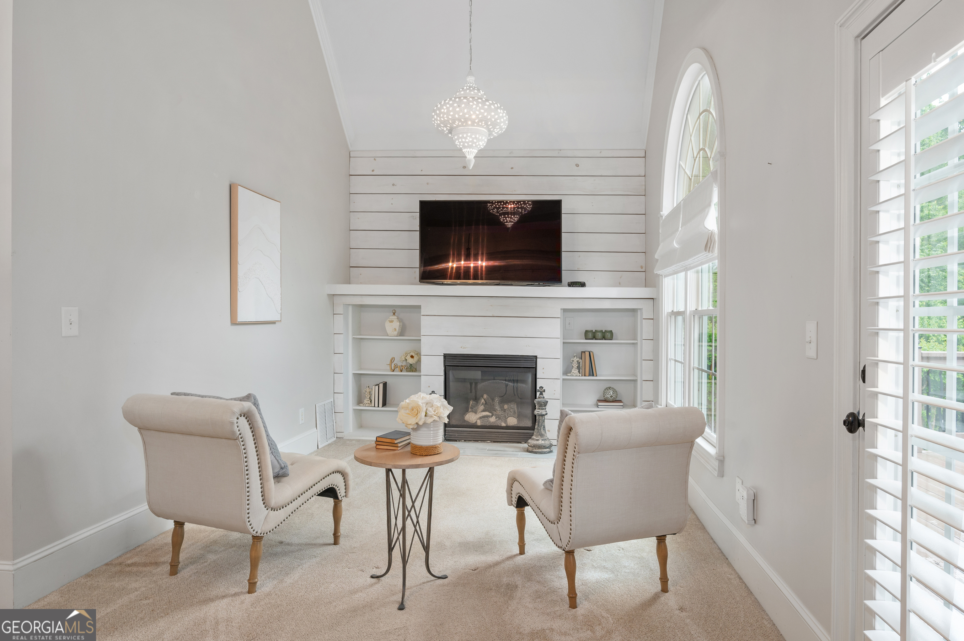 109 Hawks Bend