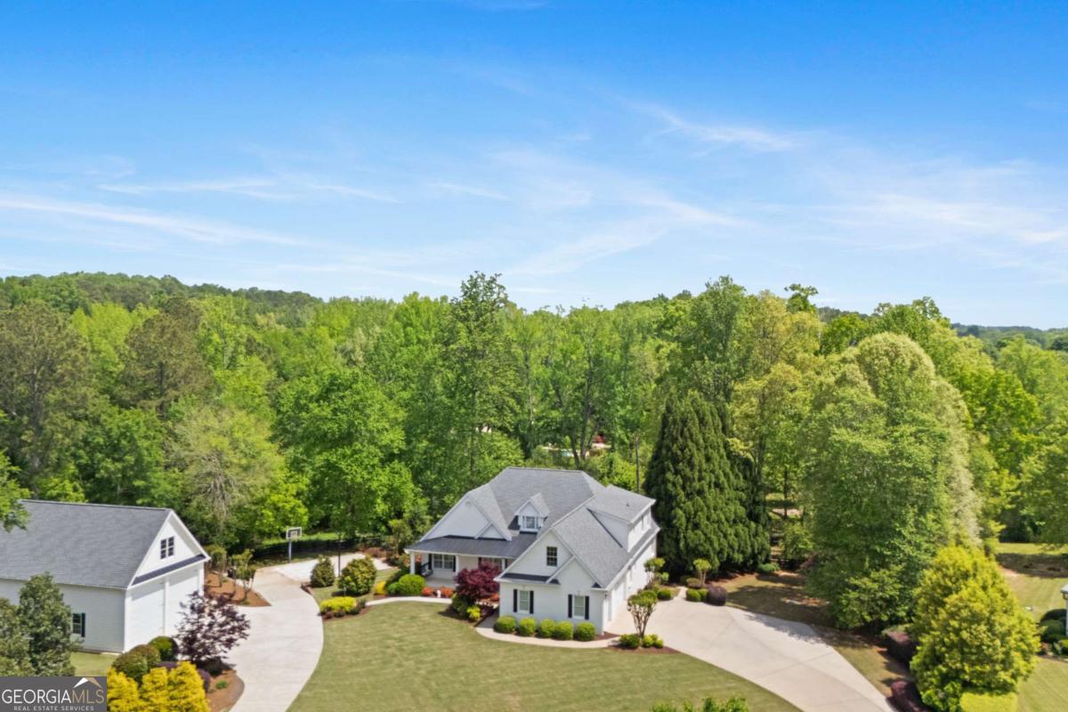 109 Hawks Bend