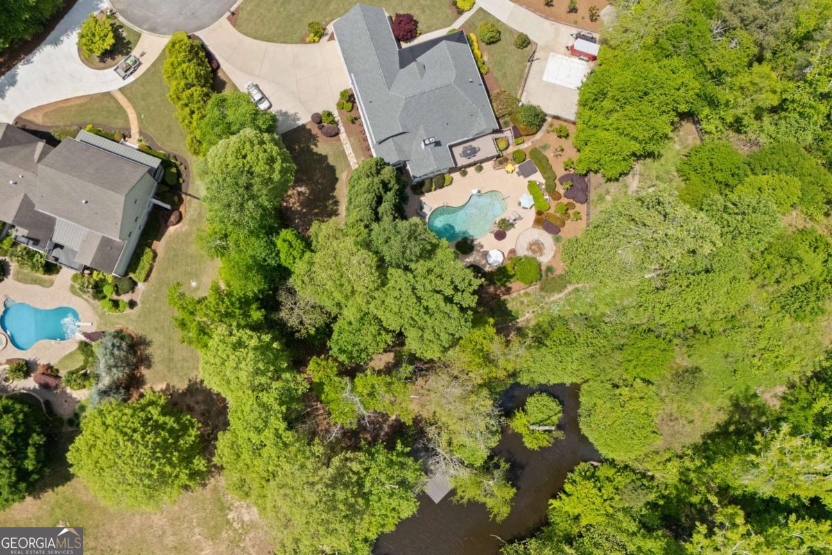 109 Hawks Bend