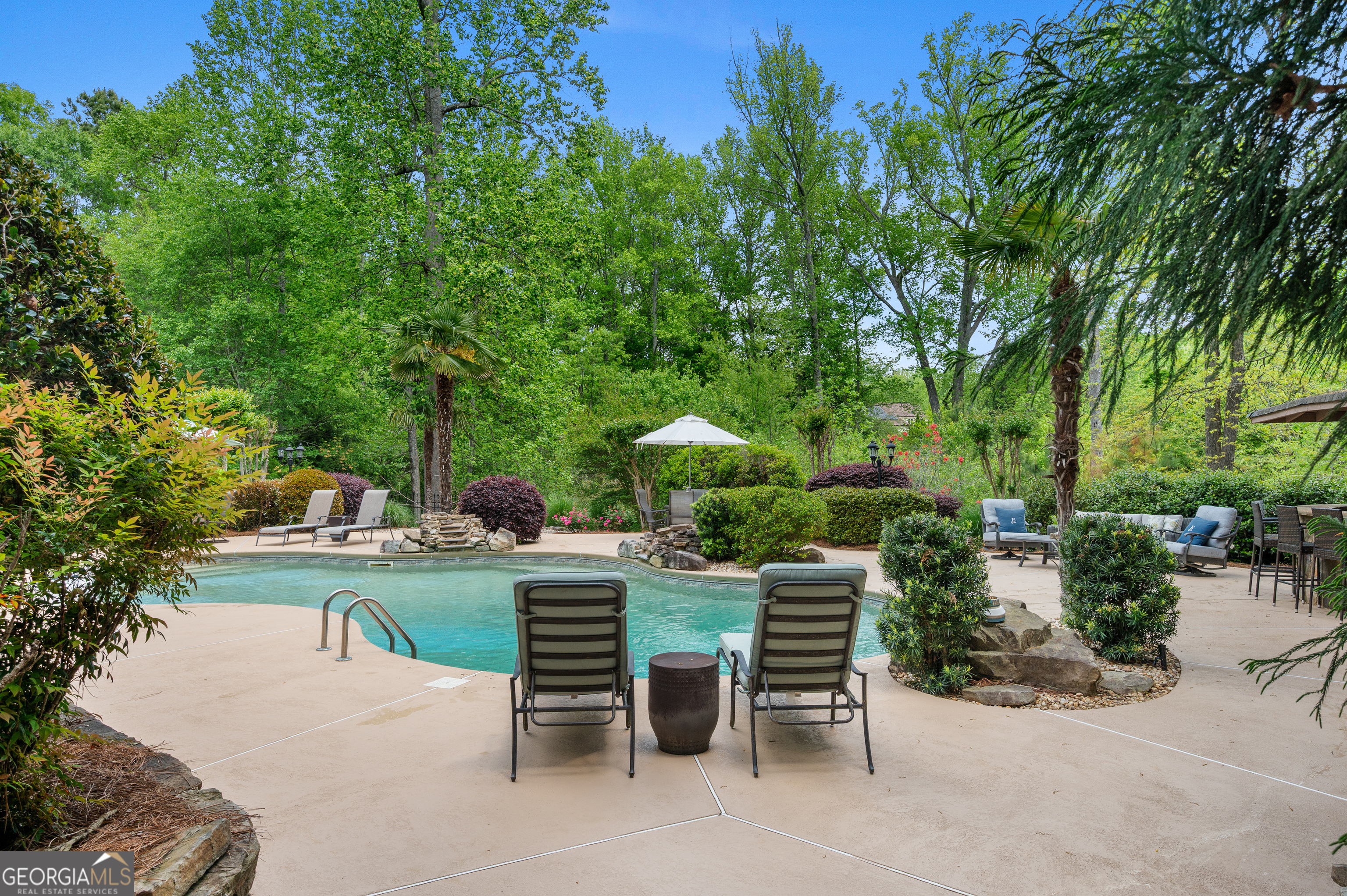 109 Hawks Bend