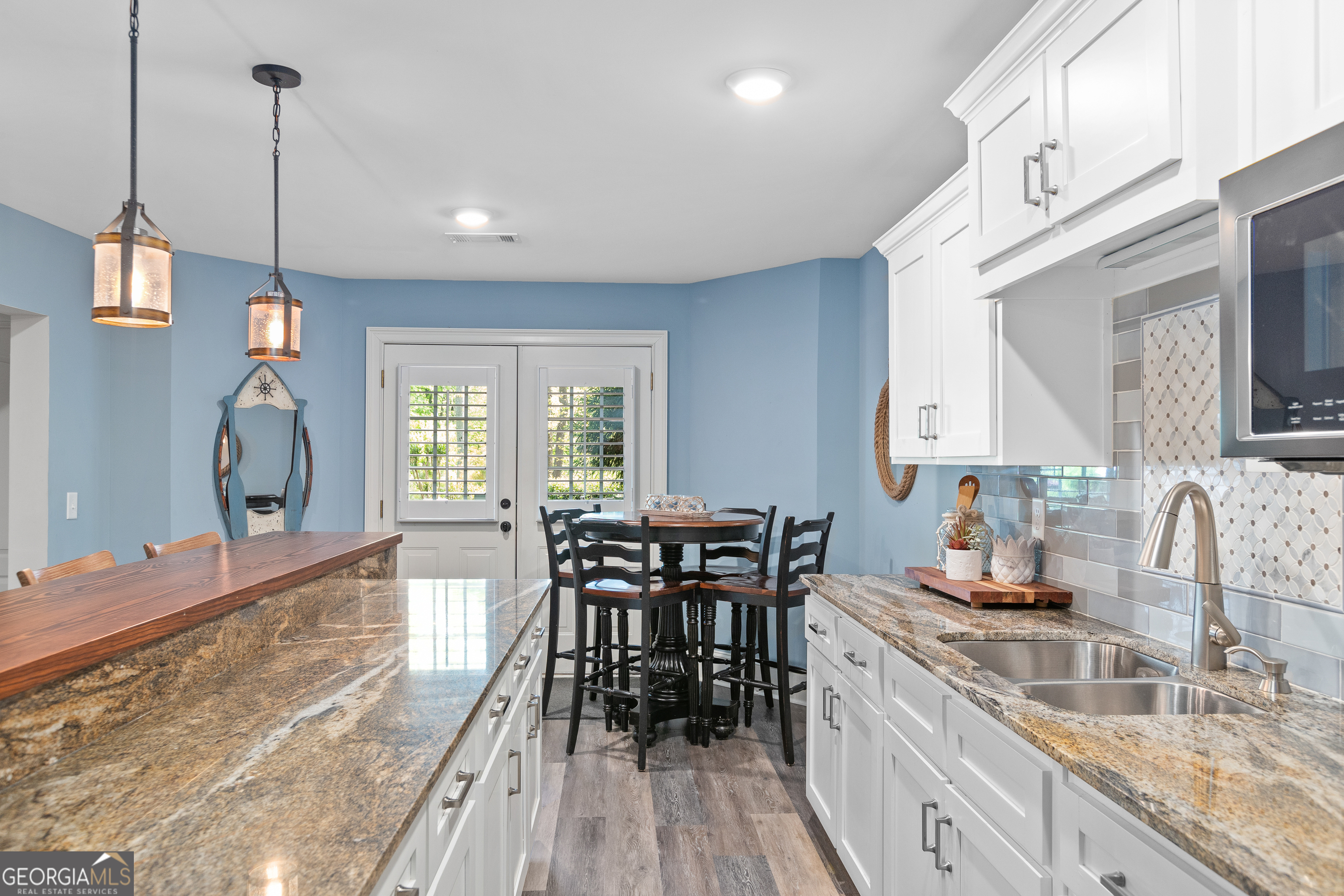 109 Hawks Bend