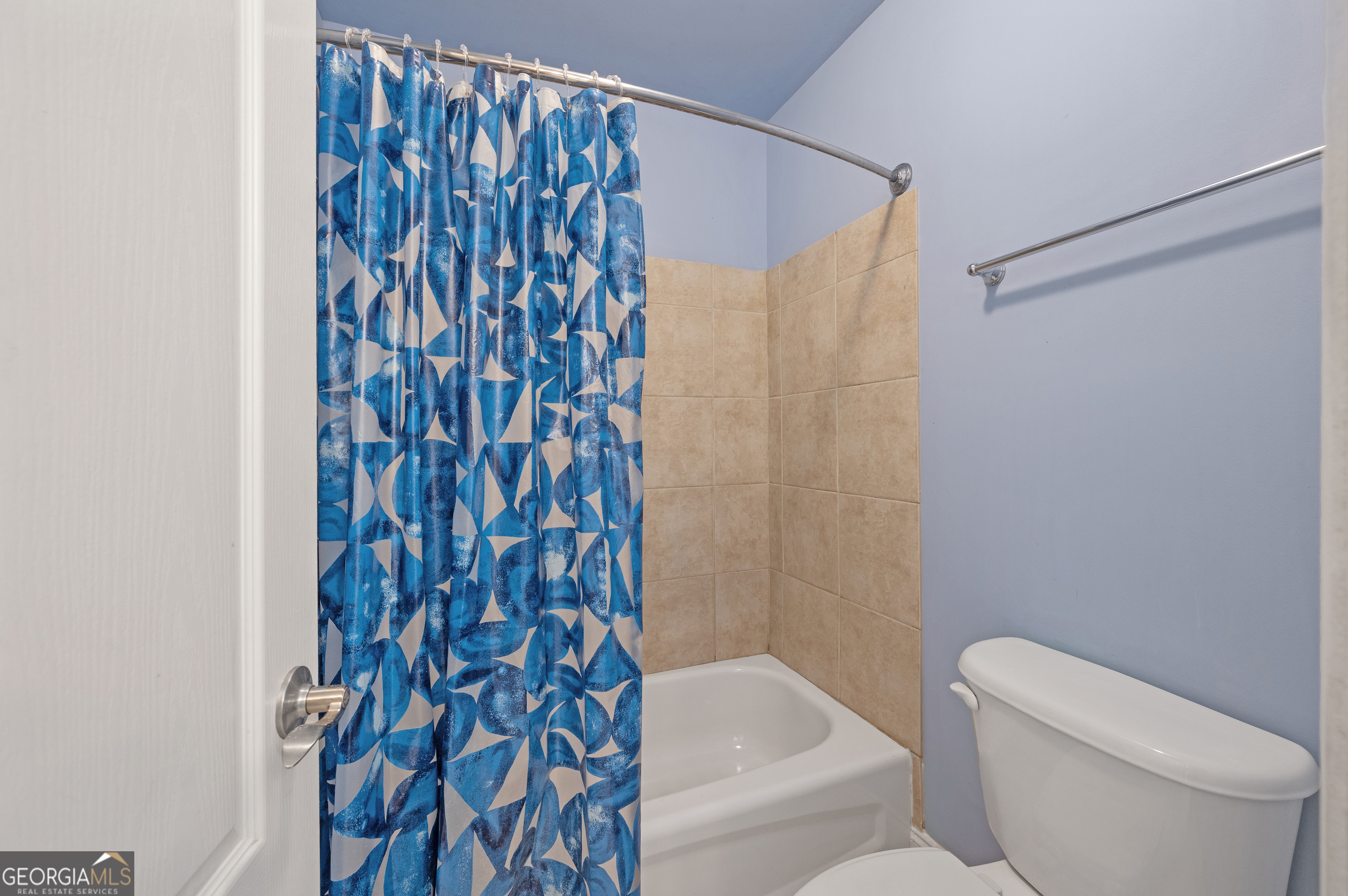 5945 Broadwater Trail