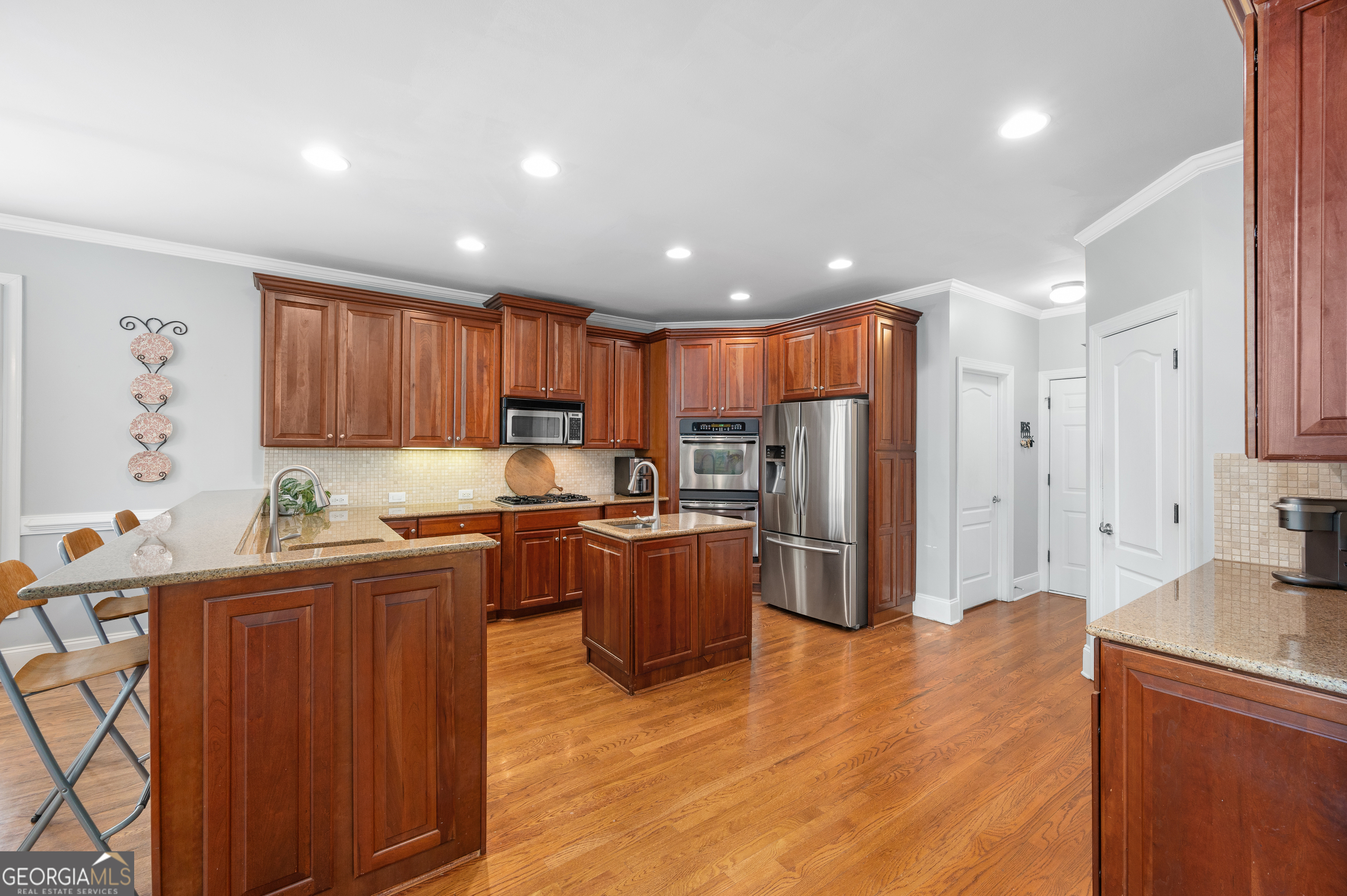 5945 Broadwater Trail