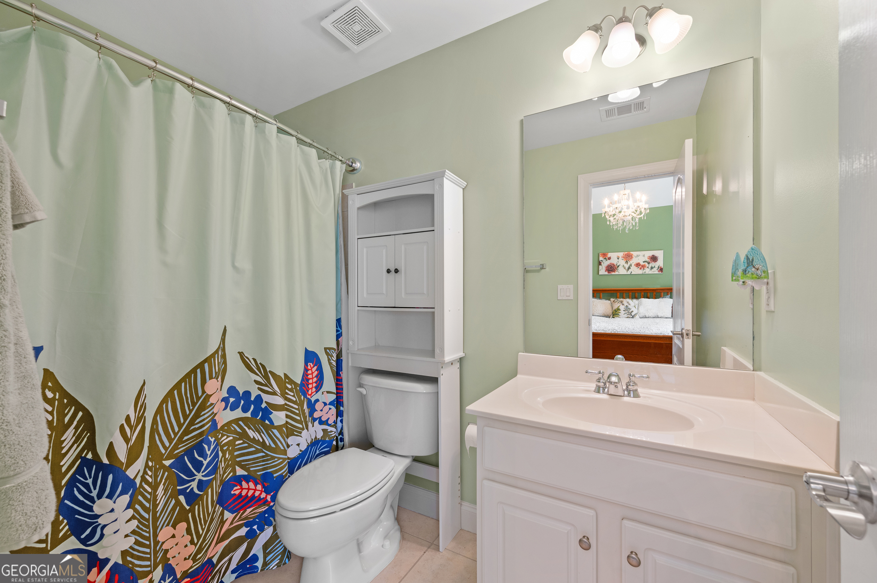 5945 Broadwater Trail