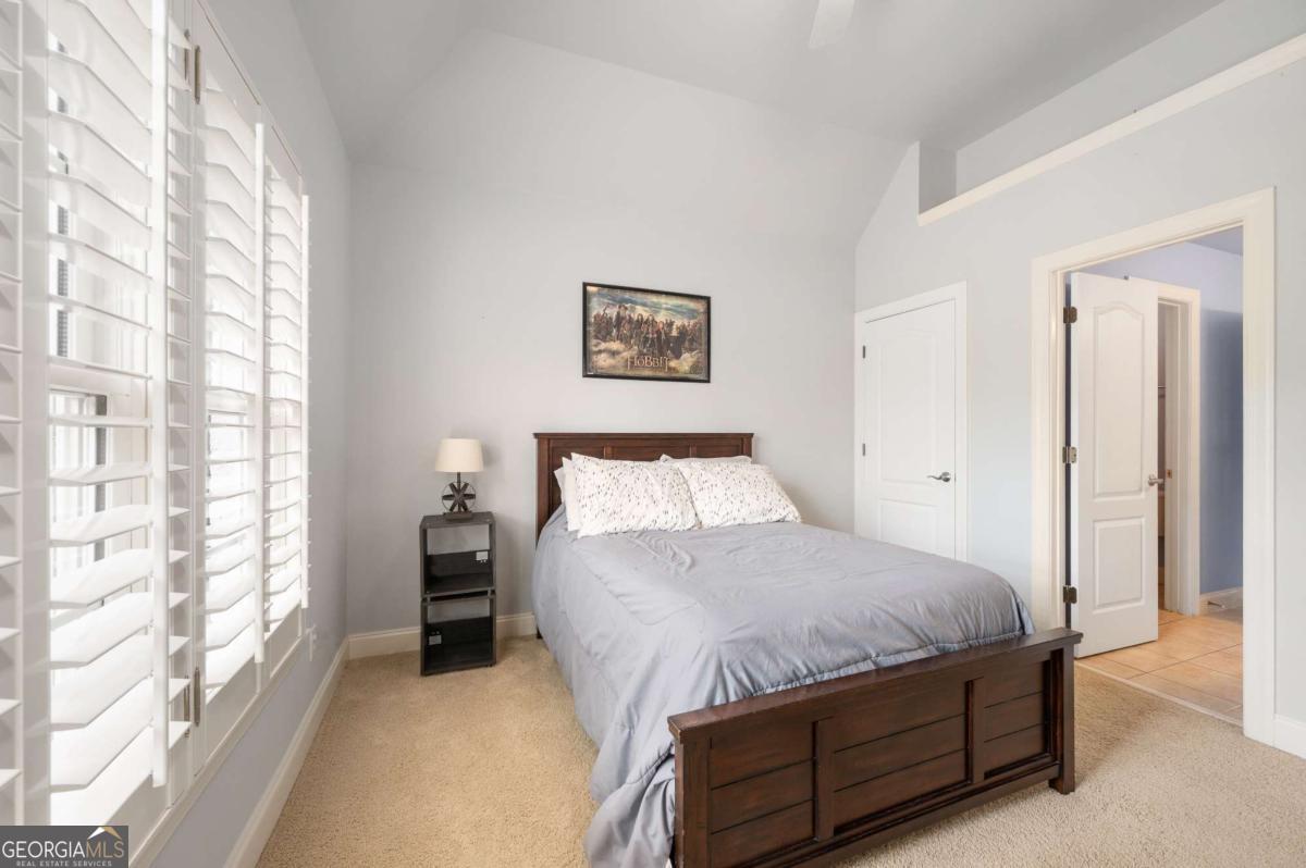 5945 Broadwater Trail