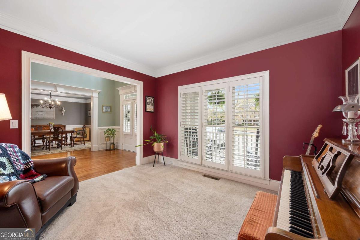 5945 Broadwater Trail