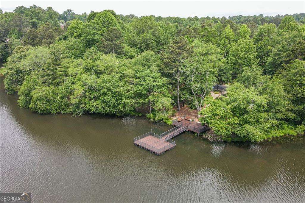 5945 Broadwater Trail