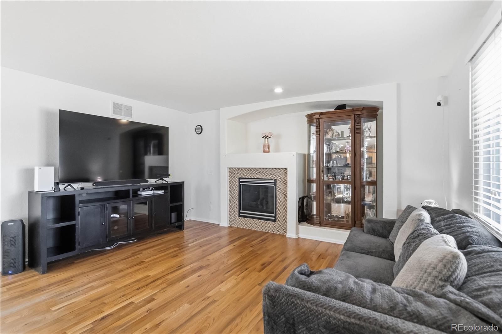 4999 E 119th Court