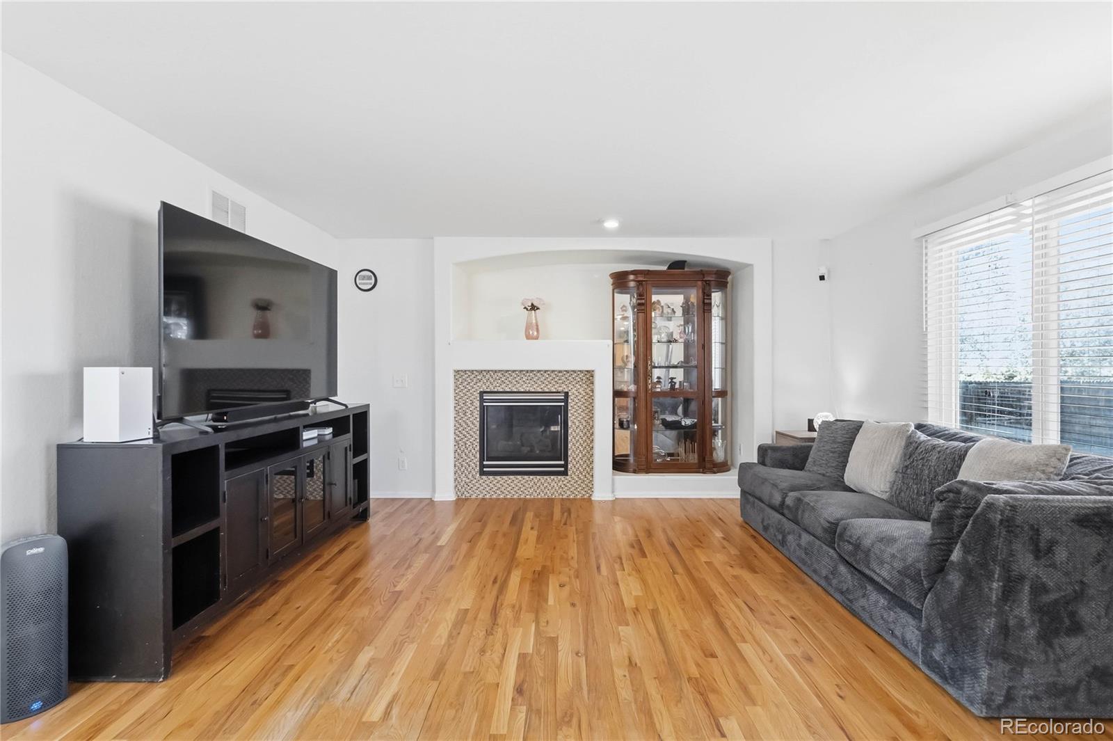 4999 E 119th Court