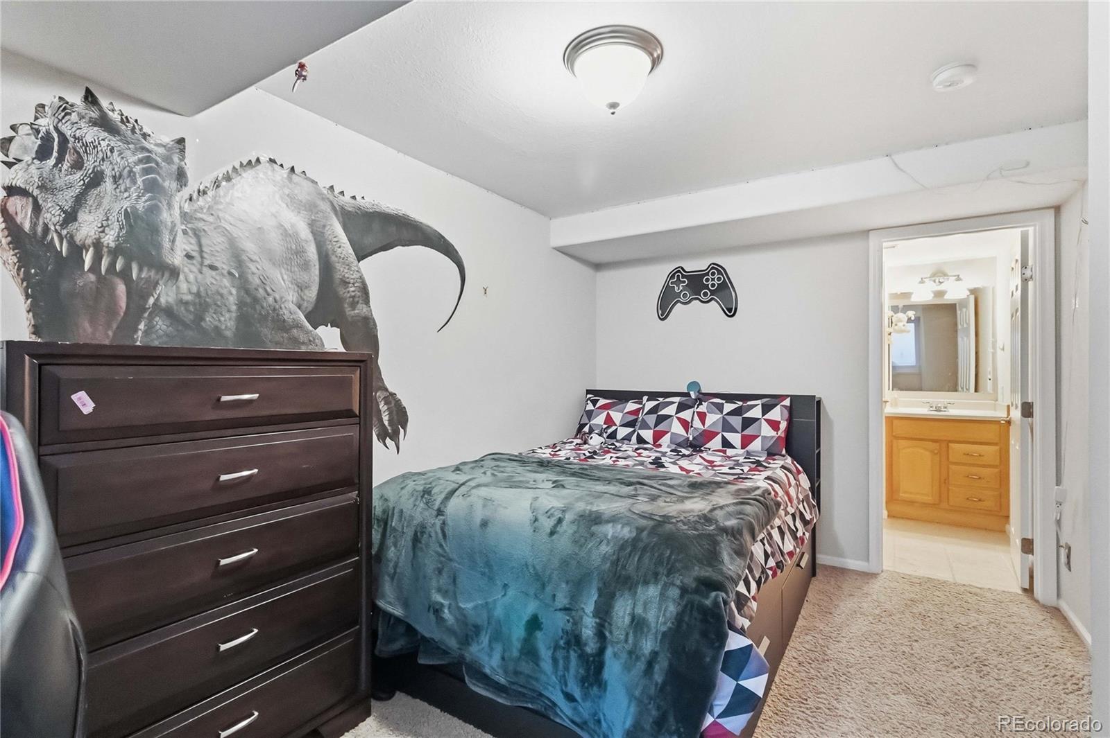 4999 E 119th Court