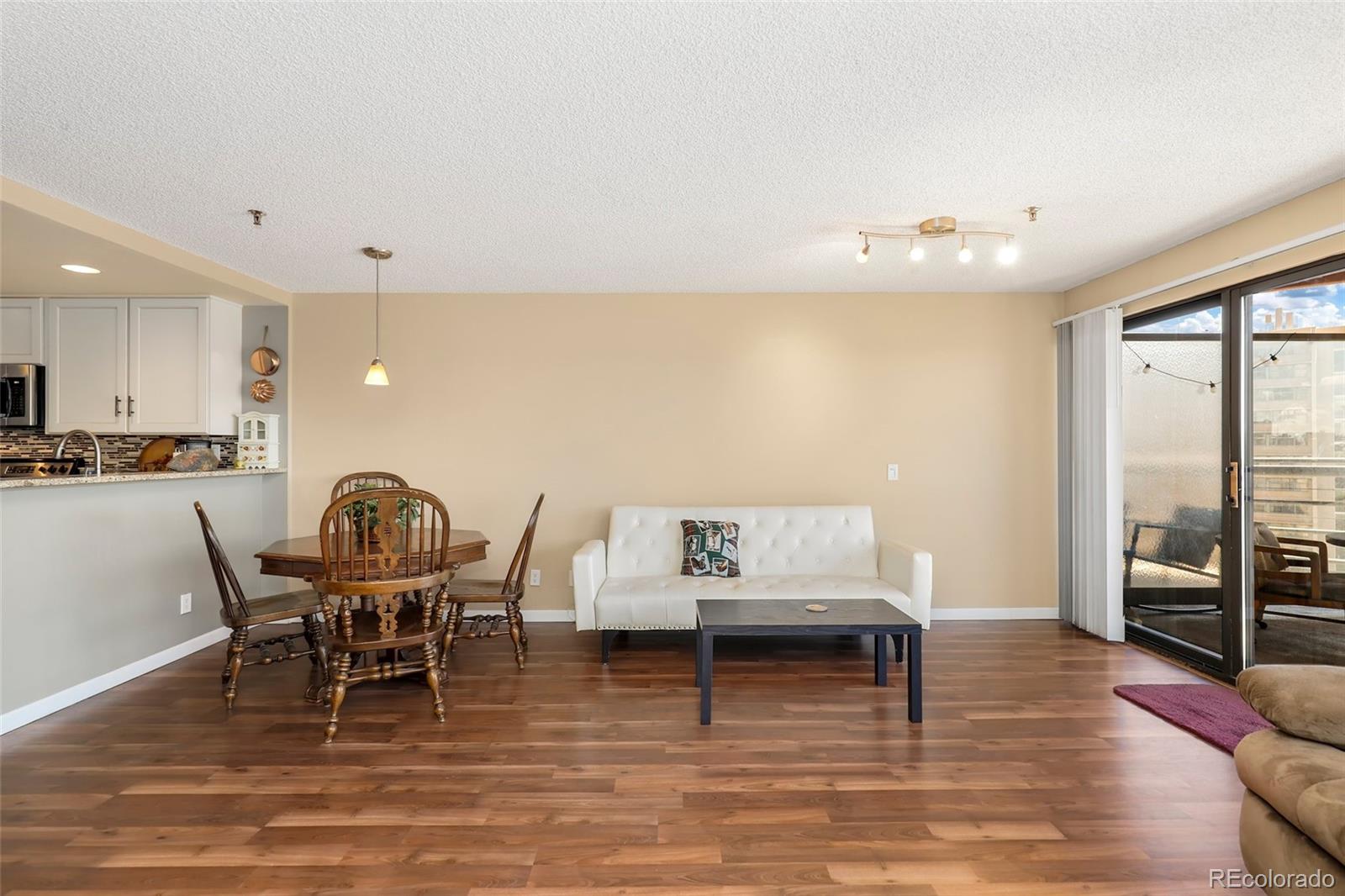 100 Park Avenue W Unit: 705