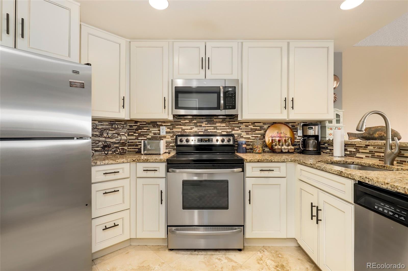 100 Park Avenue W Unit: 705