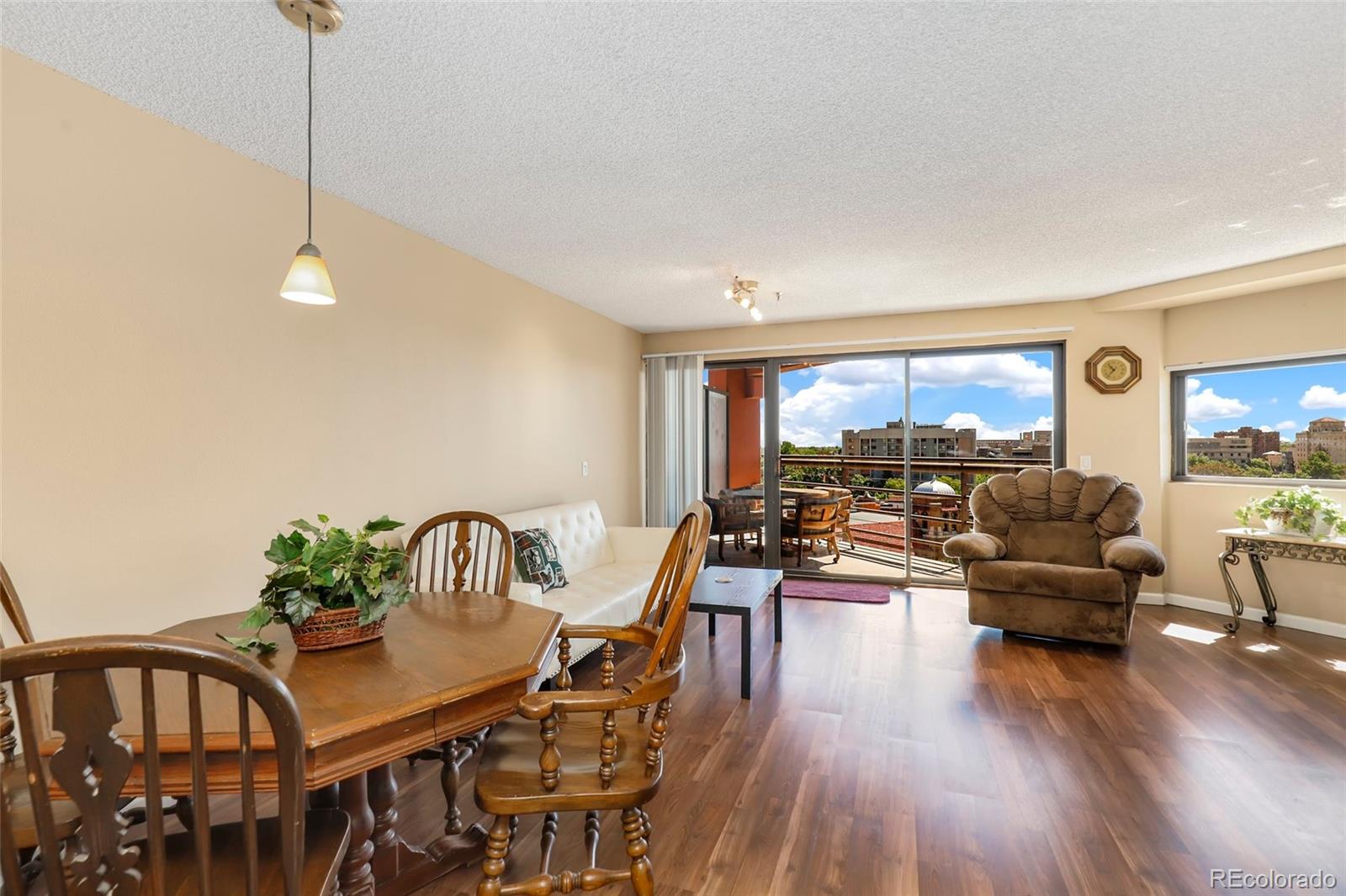 100 Park Avenue W Unit: 705