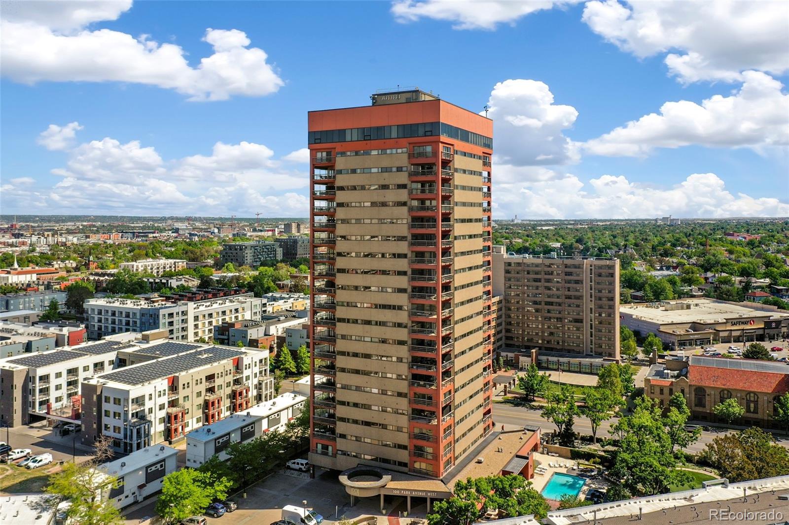 100 Park Avenue W Unit: 705