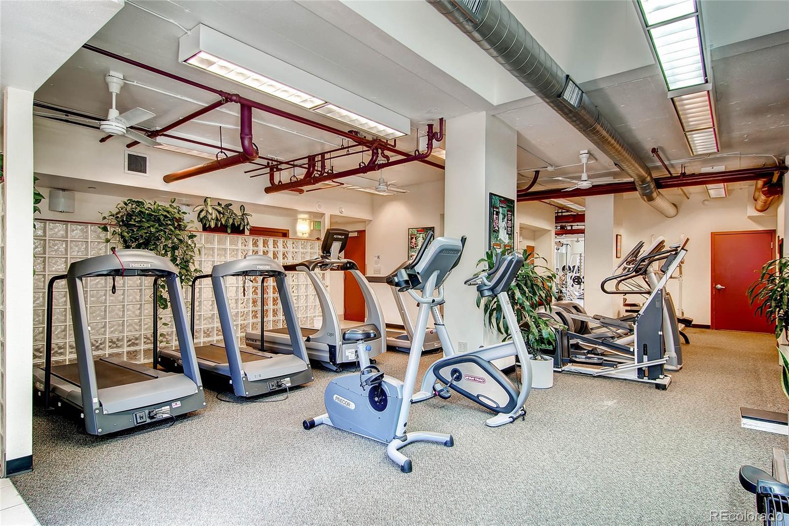 1777 Larimer Street Unit: 1807