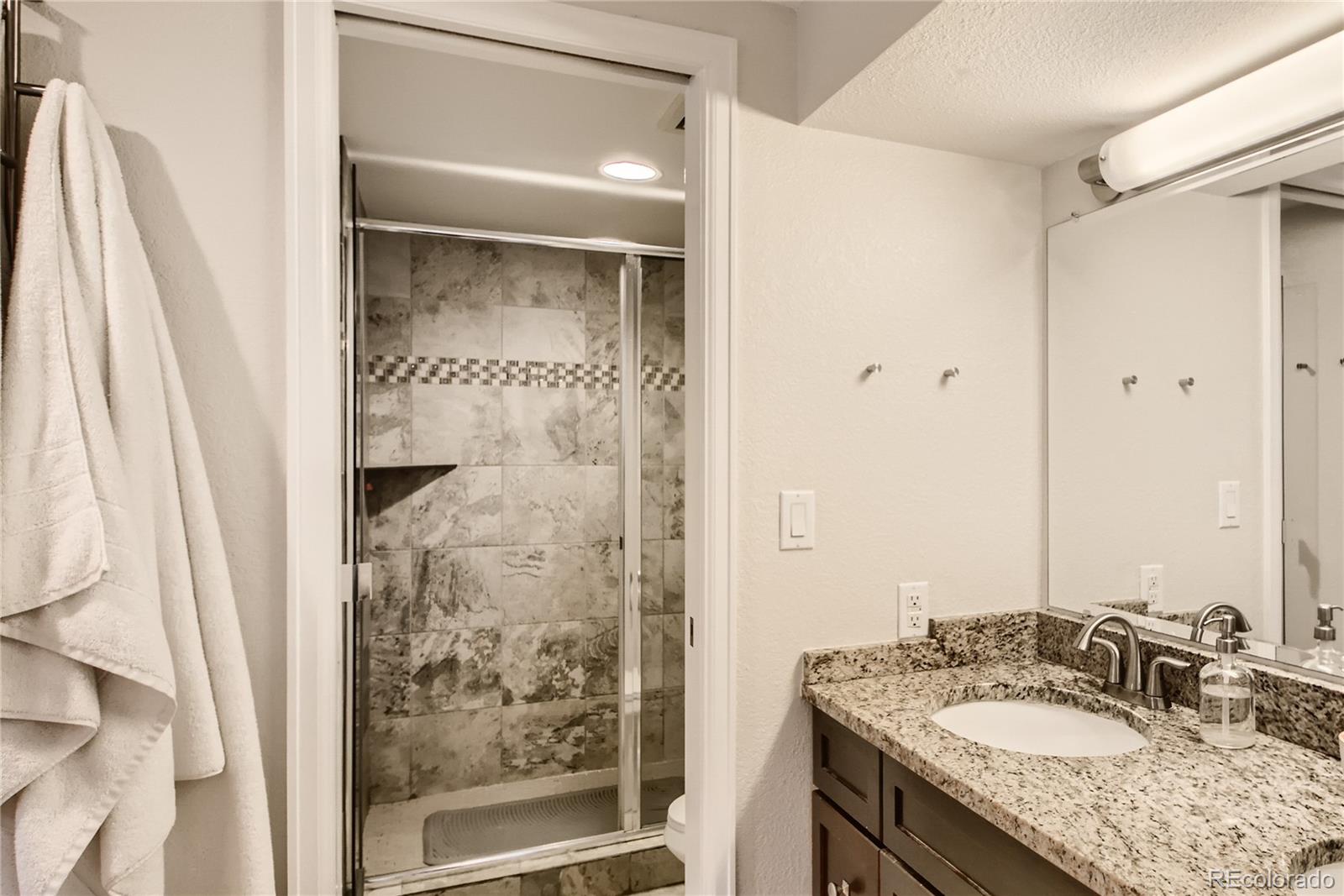 1777 Larimer Street Unit: 1807