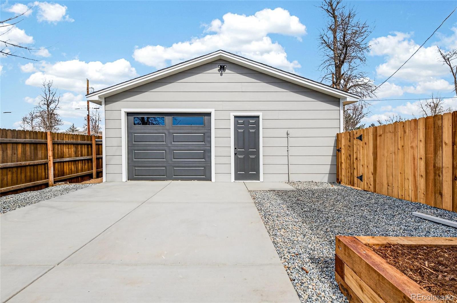 337 Buchanan Avenue