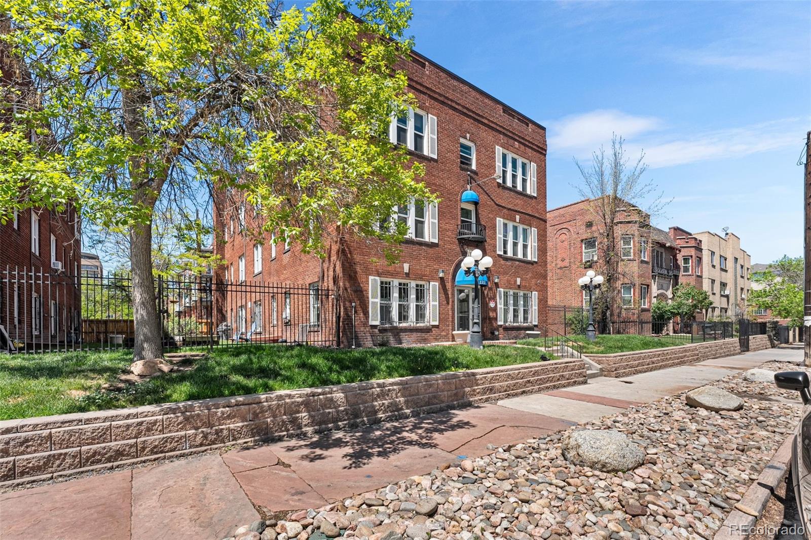 1351 N Washington Street Unit: 15