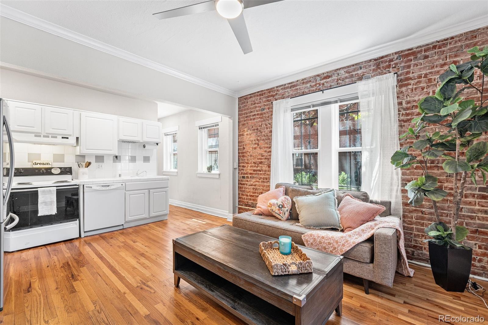 1351 N Washington Street Unit: 15