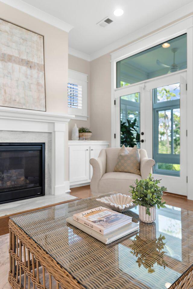 2336 Bucktail Court